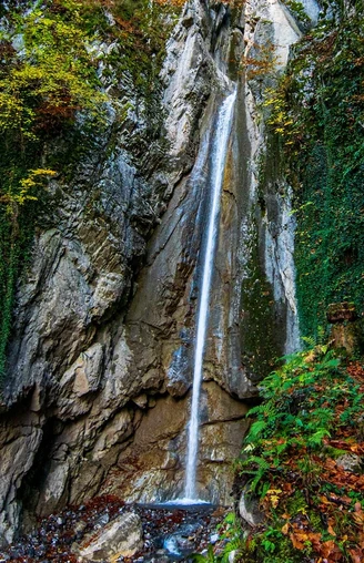 Cascade Erschwandenbach au-dessus de Bönigen