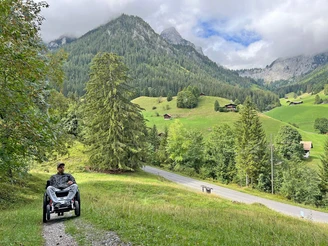 Pour les courageux : le Mountain Drive permet aussi de monter jusqu'à la chapelle
