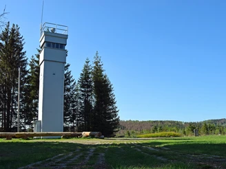 Grenzturm in der Grenzlandschaft Sorge