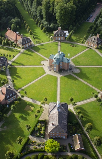 Luftaufnahme Schloss Clemenswerth Sögel