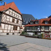 Schiefes-Haus