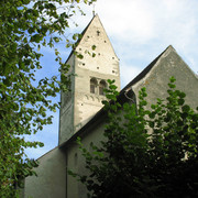 Auf der Insel Ufenau befinden sich zwei mittelalterliche Kirchen.