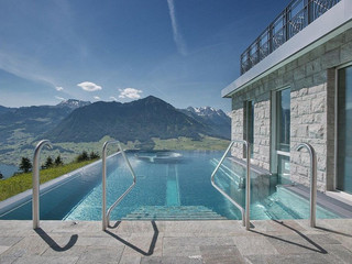 Hotel_Villa_Honegg_Outdoor_pool.jpg