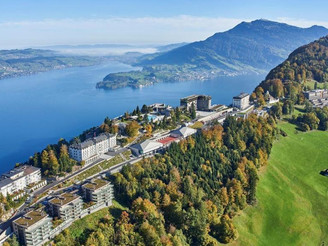 Das imposante Bürgenstock Resort Lake Lucerne