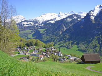 Dorf Illgau