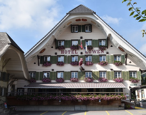 L'hôtel Löwen dans le style typique d'une auberge de campagne