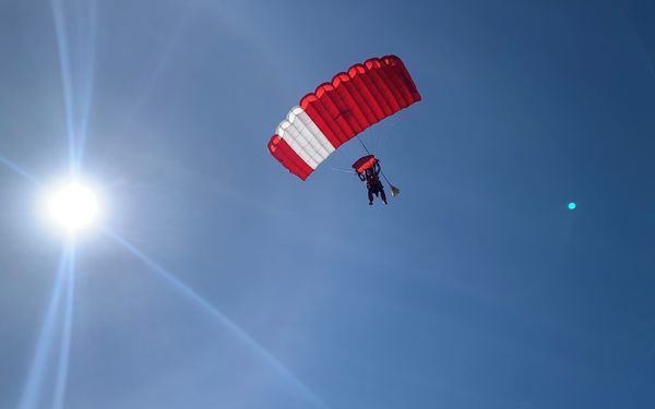 Tandem-Skydive - Die Welt aus einer anderen Perspektive sehen