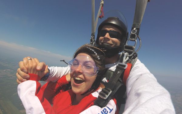 Tandem-Skydive - Abenteuer in der Luft