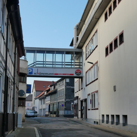 parkhaus-schuenemann-durchgang