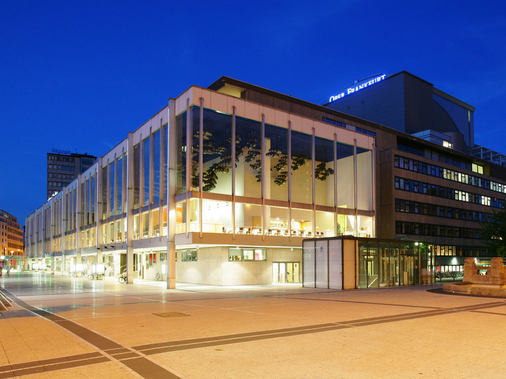 Oper Frankfurt Außenansicht