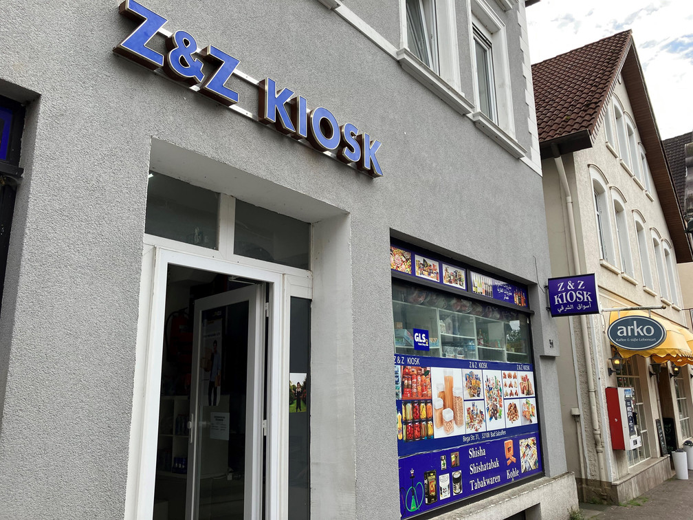 Z & Z Kiosk
