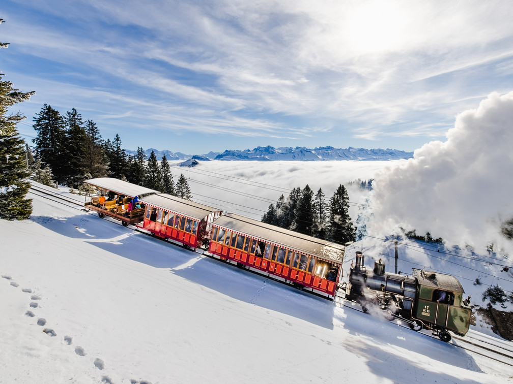 Winter steam train 17