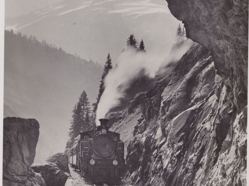 Die Furka-Oberalp-Bahn erklimmt die Alpen | Le chemin de fer Furka-Oberalp gravit les Alpes | La ferrovia Furka-Oberalp scala le Alpi, ≈ 1941