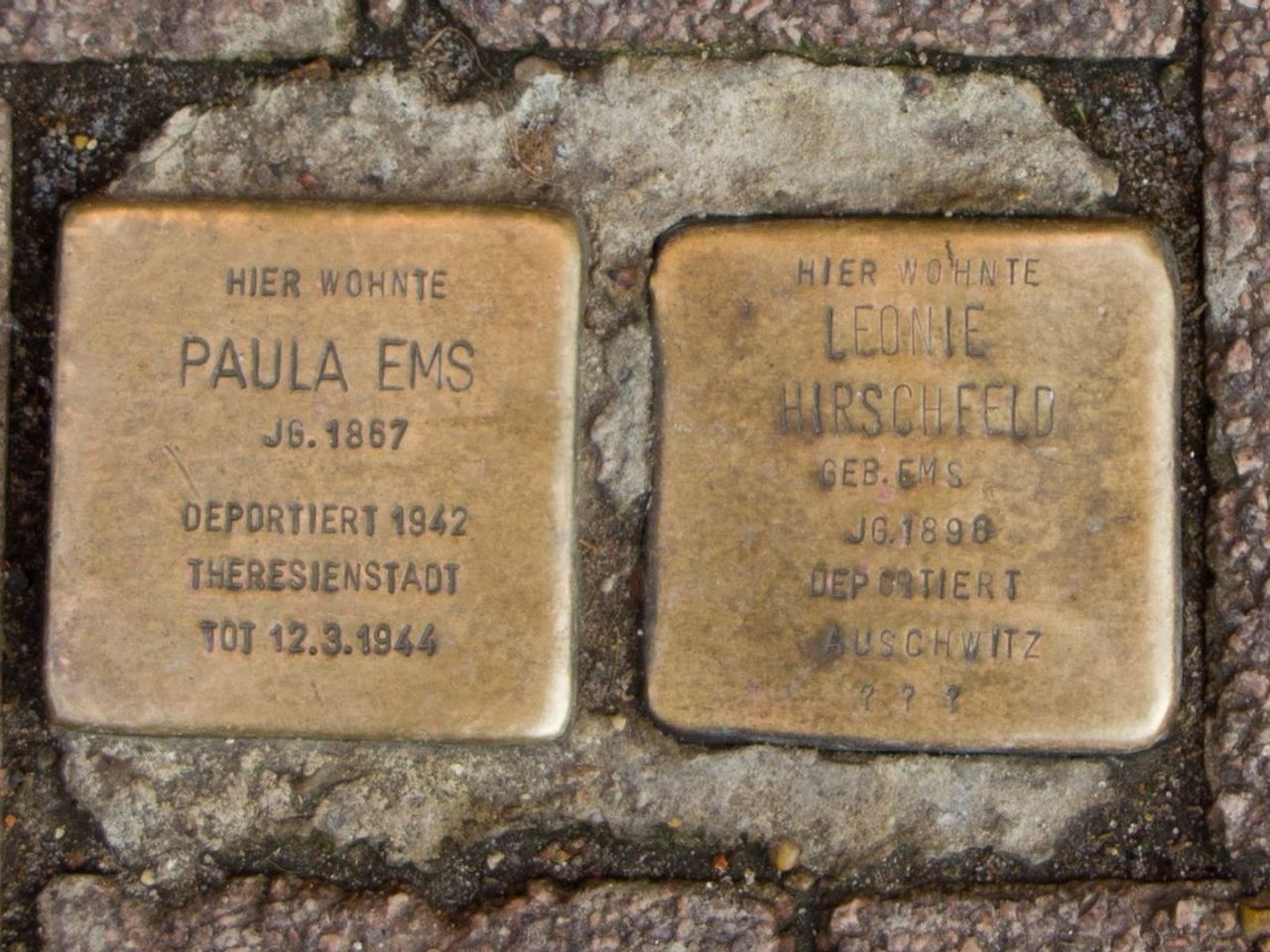 Bild vergrößern: Stolpersteine in Celle