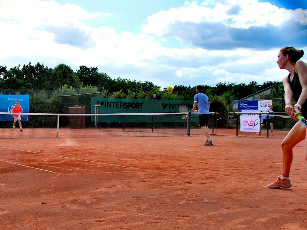 Bild vergrößern: celle-mtv-eintracht-tennis