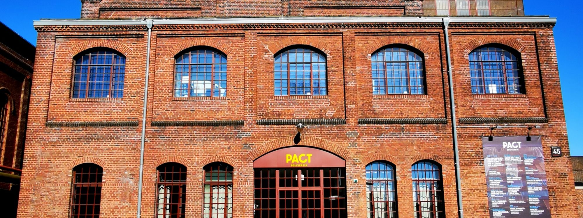 PACT Zollverein Haupteingang