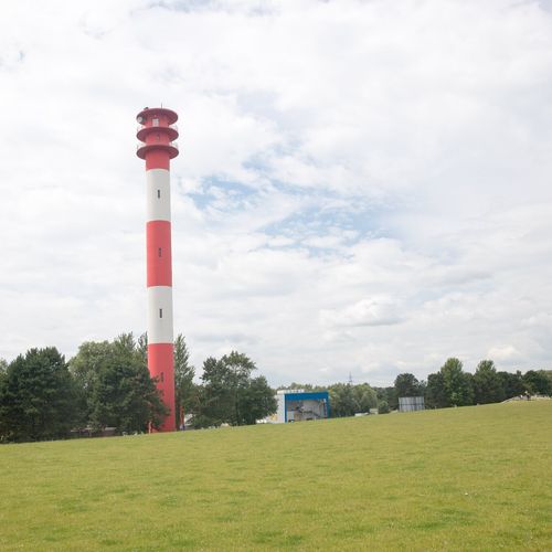 Der Voslapper Leuchtturm am Jadeweserport