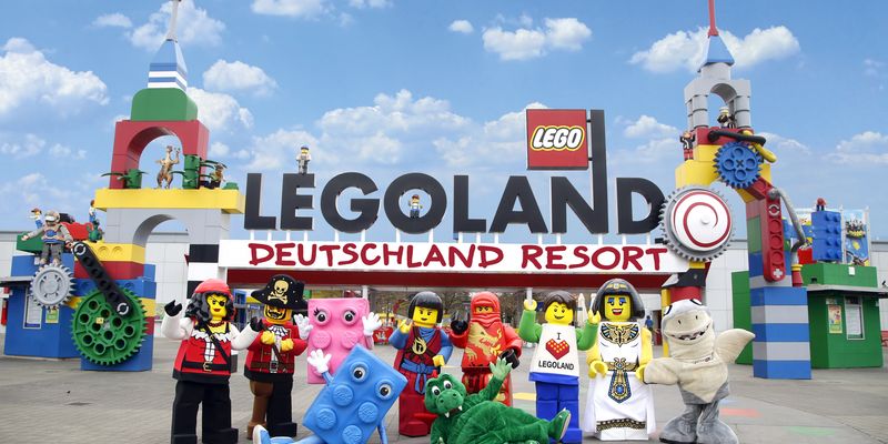 Eingangsportal LEGOLAND® Deutschland Resort