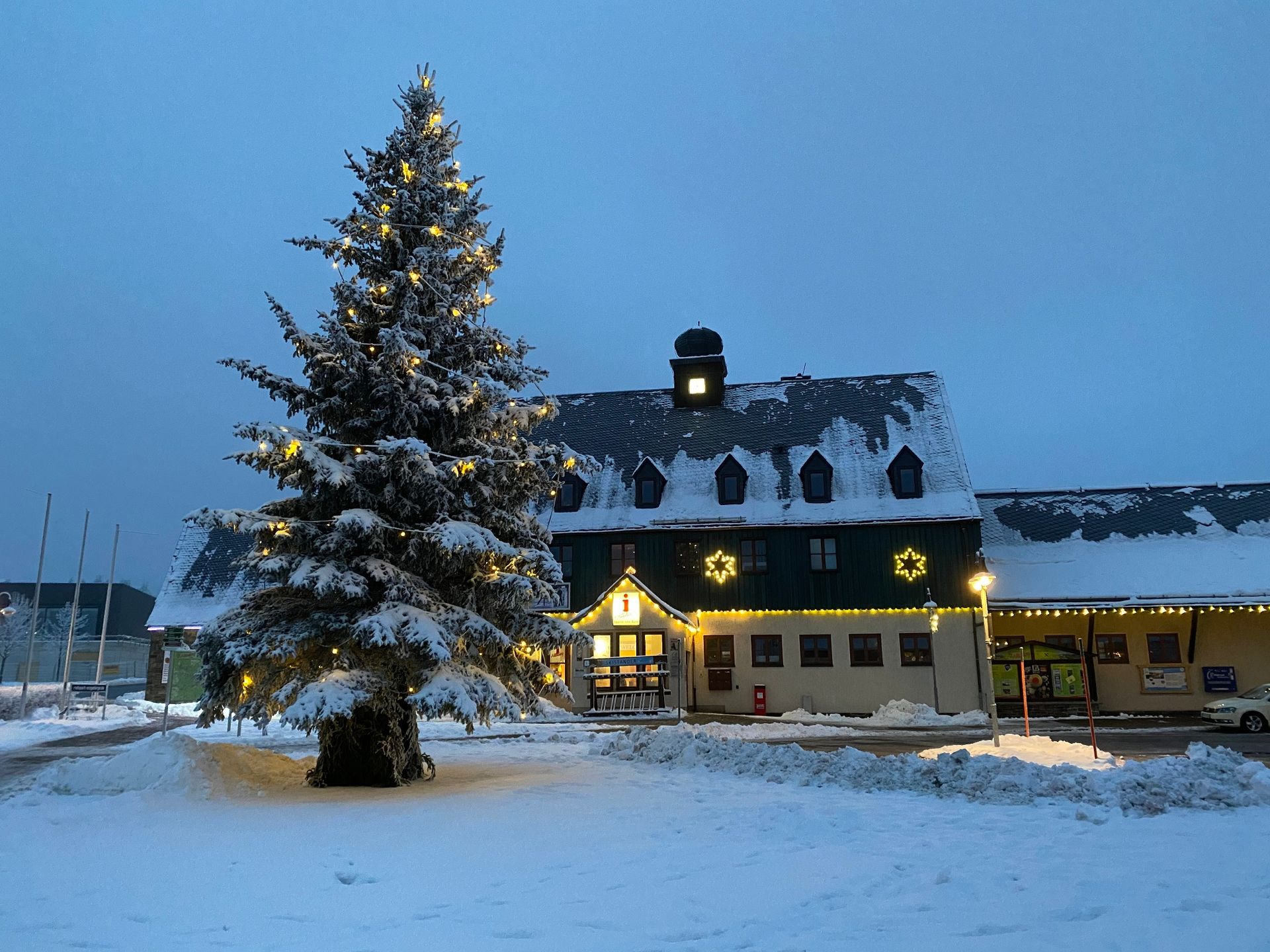 Bahnhof Weihnachten (Quelle: Tourist-Information Altenberg) Bahnhof Weihnachten (Quelle: Tourist-Information Altenberg)