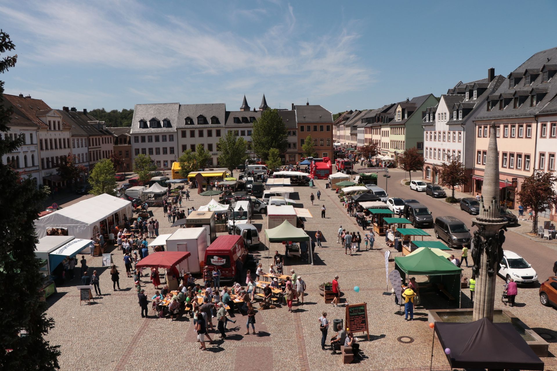 Rochlitz_Regionalmarkt_(c)Stadt Rochlitz_CC0.JPG (Quelle: Heimat- und Verkehrsverein Rochlitz_Regionalmarkt_(c)Stadt Rochlitz_CC0.JPG (Quelle: Heimat- und Verkehrsverein