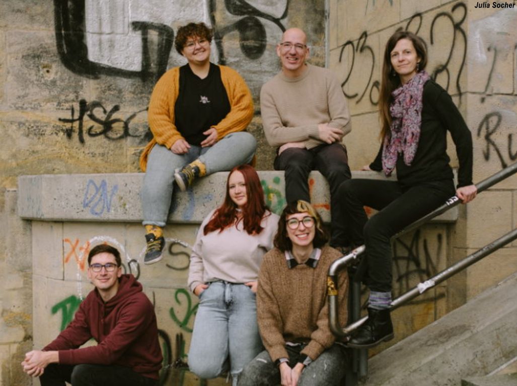 Literarisches Komplott.png (Quelle: Julia Socher) Literarisches Komplott.png (Quelle: Julia Socher)