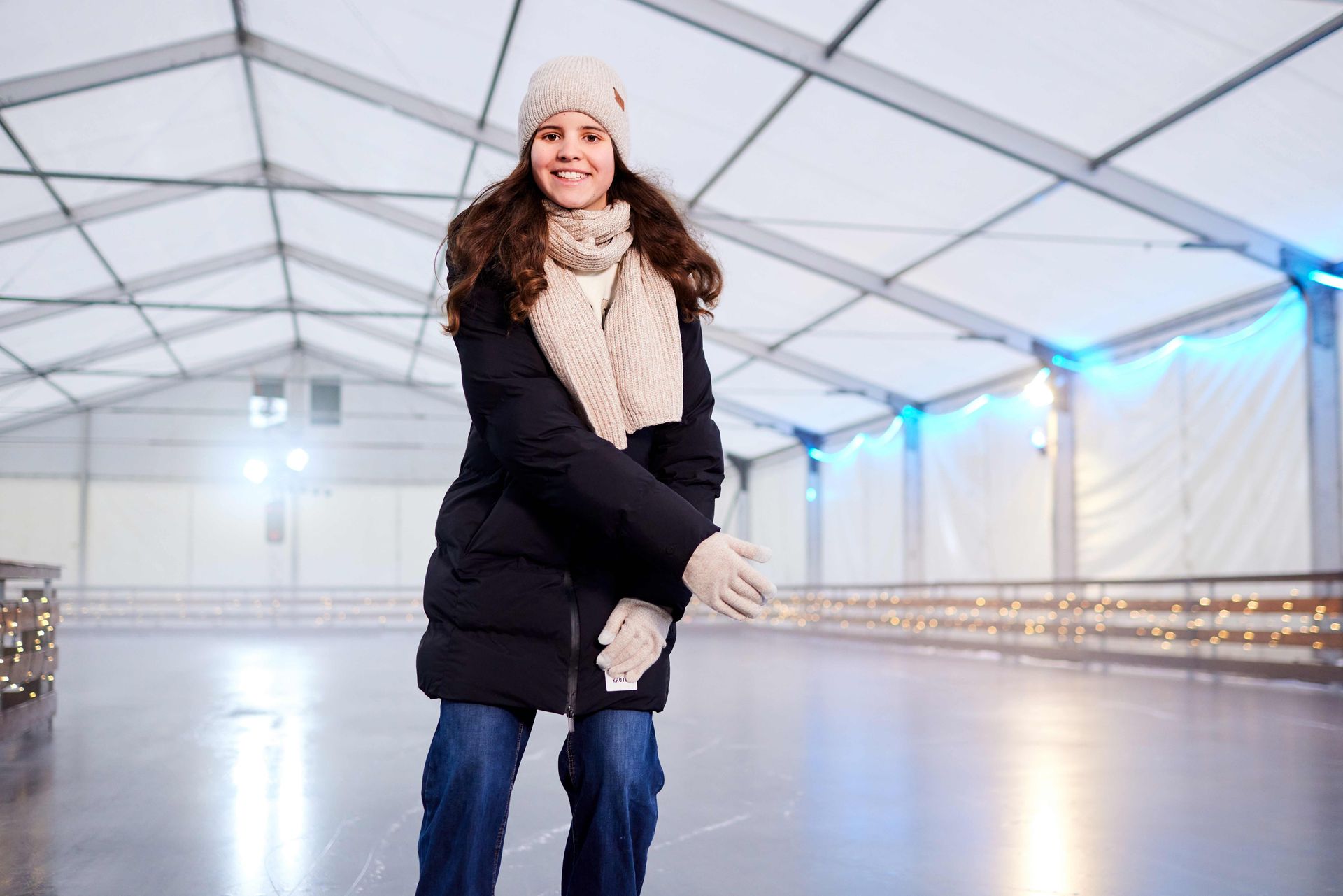 Eisbahn in Königstein (Quelle: Isabel Doil Fotografie) Eisbahn in Königstein (Quelle: Isabel Doil Fotografie)