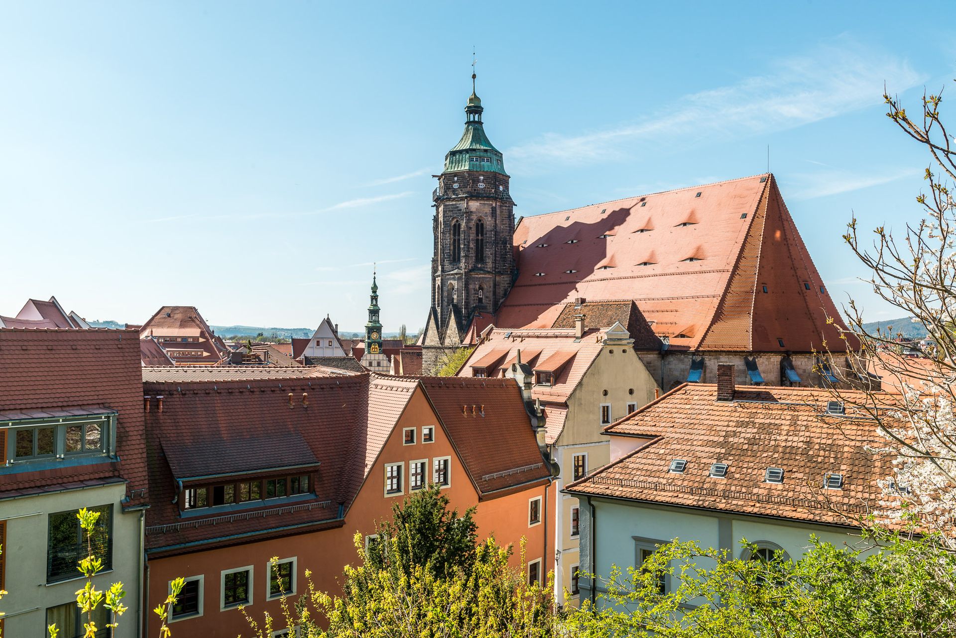 Kirche St. Marien in Pirna (Quelle: via https://www.saechsische-schweiz.de, Anna Meurer) Kirche St. Marien in Pirna (Quelle: via https://www.saechsische-schweiz.de, Anna Meurer)