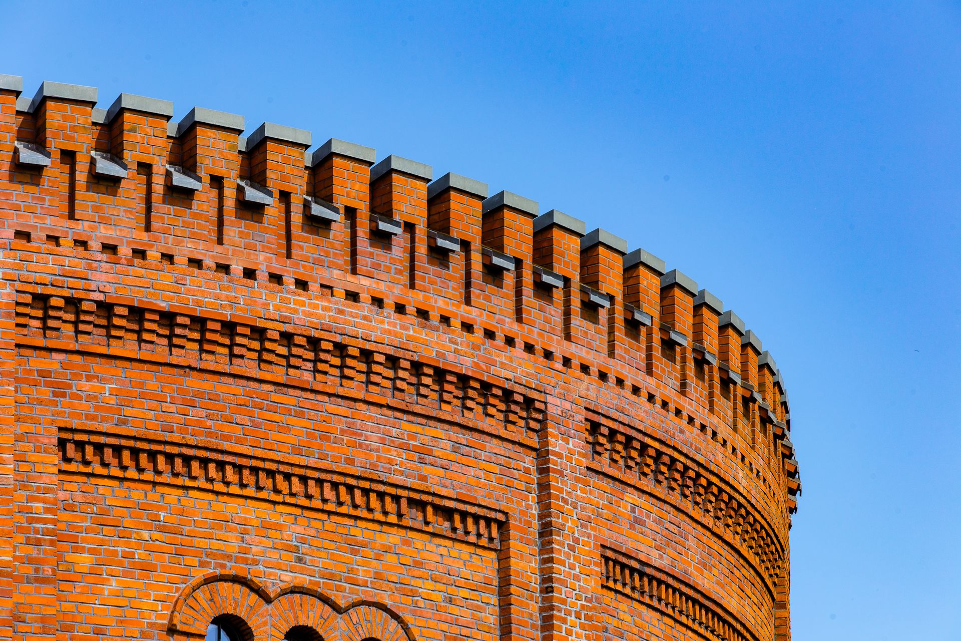 Außenansicht des soziokulturellen Zentrums Zwickau - Alter Gasometer e.V. - Außenansicht des soziokulturellen Zentrums Zwickau - Alter Gasometer e.V. -