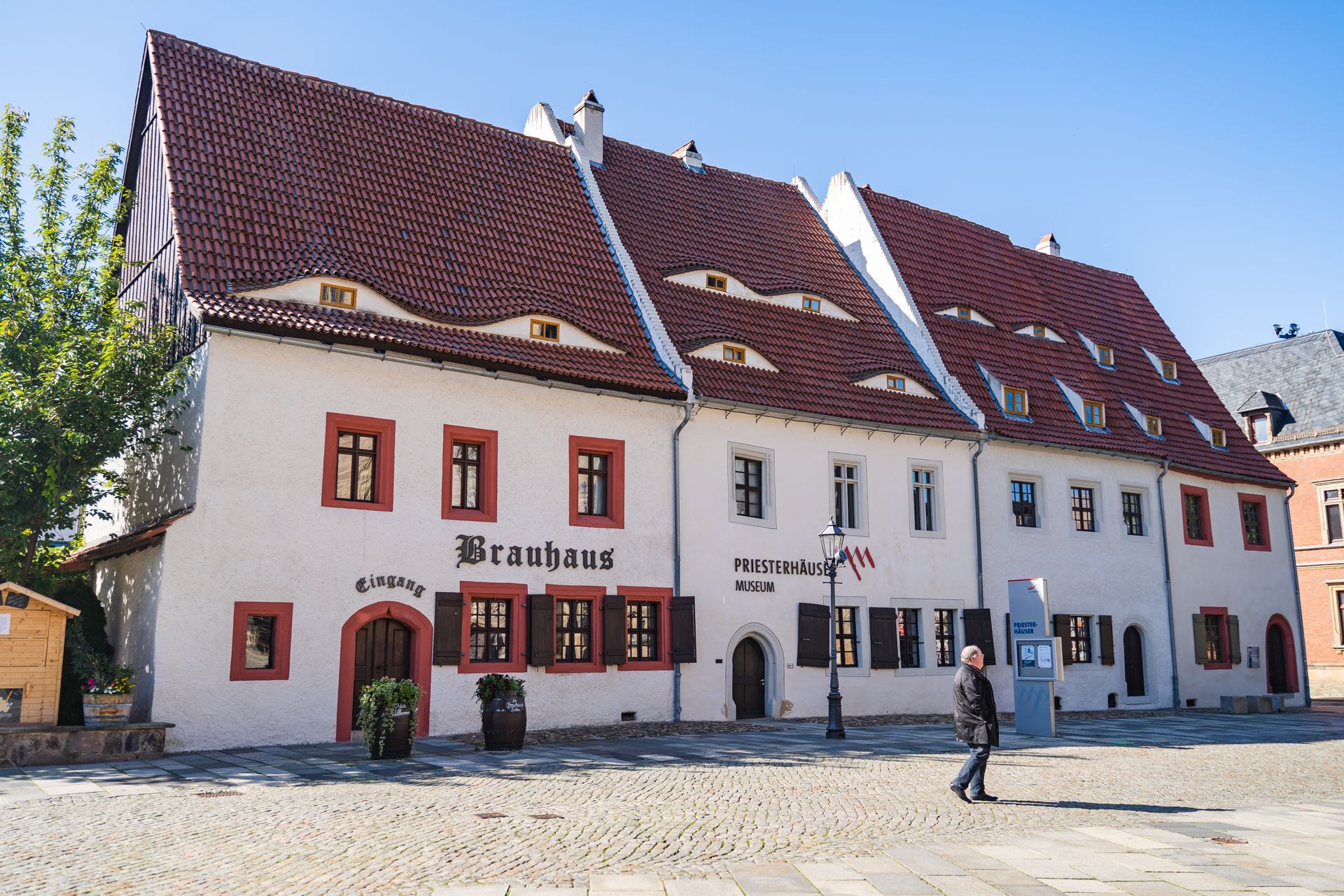 Gebäudeensembles der Priesterhäuser Zwickau (Quelle: Oliver Göhler) Gebäudeensembles der Priesterhäuser Zwickau (Quelle: Oliver Göhler)