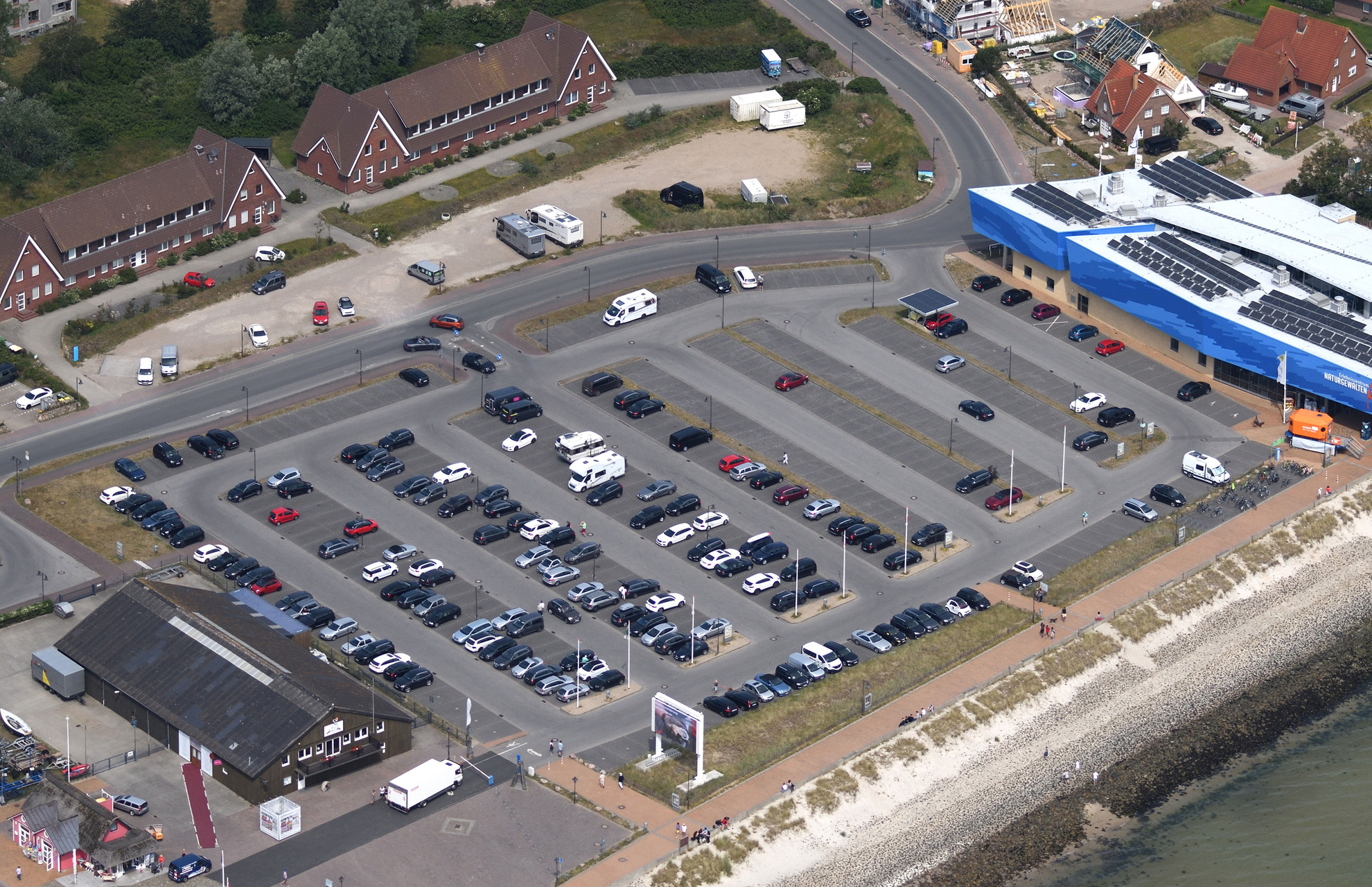 Parkplatz am Lister Hafen