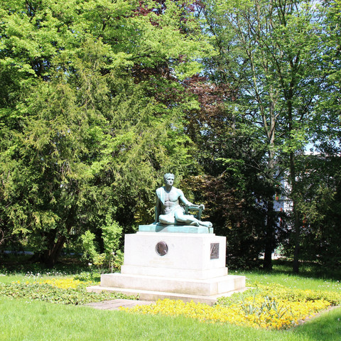 Kleist-Denkmal im Gertraudenpark in Frankfurt (Oder)