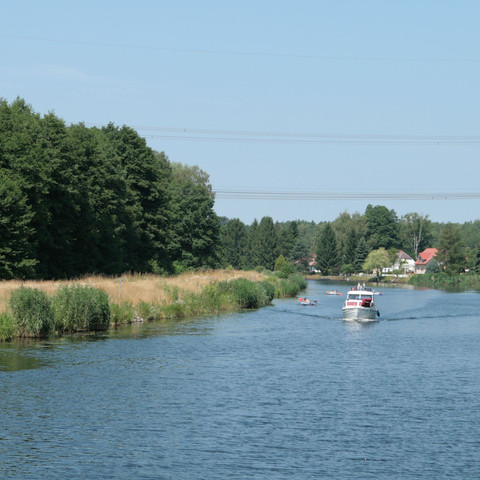 Oder-Spree-Kanal zwischen Fürstenwalde und Eisenhüttenstadt