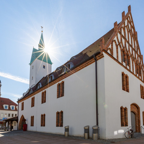 Altes Rathaus und Dom St. Marien