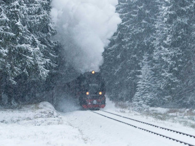 Harzer Schmalspurbahnen im Winter OBEN im HARZ