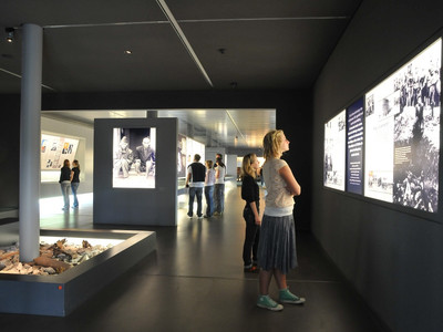 Dauerausstellung im Museumsgebäude der KZ-Gedenkstätte Mittelbau-Dora
