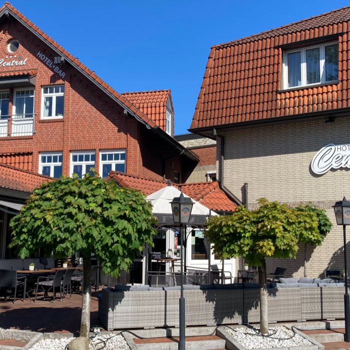 Außenansicht des Hotel Central in Zeven