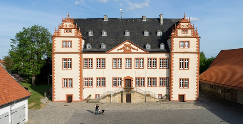Innenhofansicht vom Eingang Schloss Salder