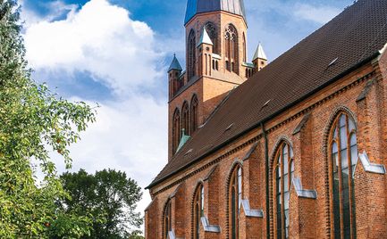 Peine_Kirche1.jpg