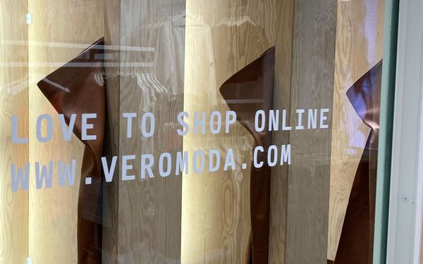 VeroModa4_Hub.jpg