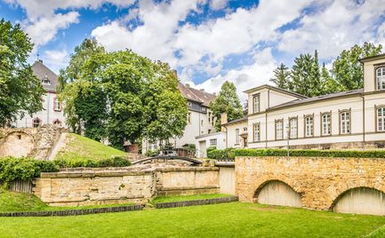 BurgparkBrueckeKasematte.jpg