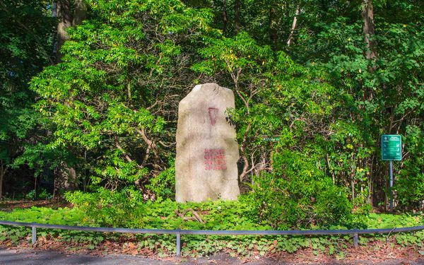 Gedenkstein_Nazi_Terror.jpg