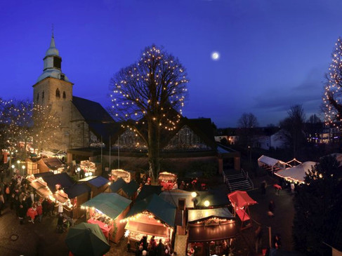 Kerstmarkt-kraampjes-kerk-centrum-Melle-web.jpgKerstmarkt-kraampjes-kerk-centrum-Melle-web.jpg