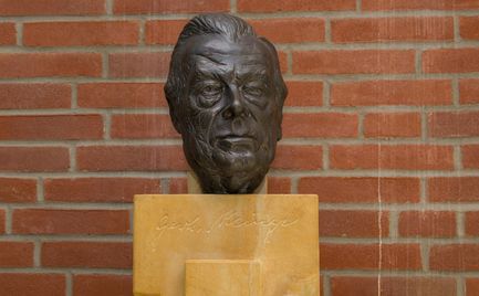 Gerhard_Heinze_Peine.jpg