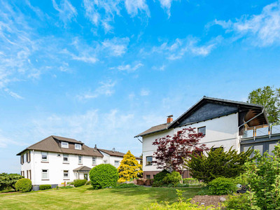 Hotel Görtler - Seesen - Blick vom Garten