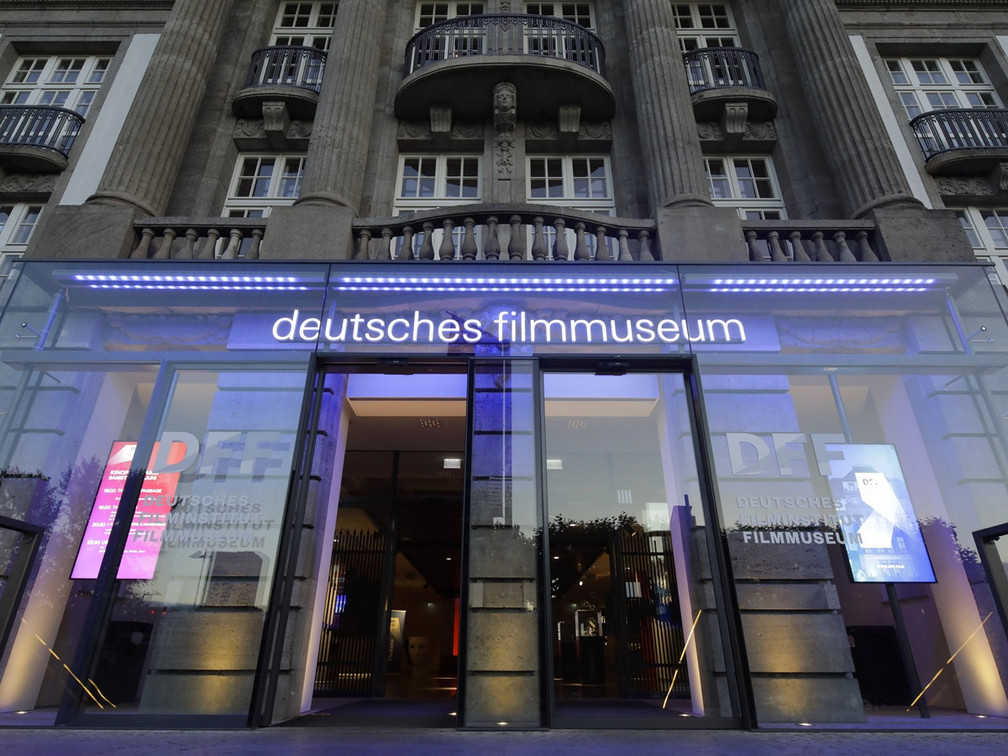 DFF Deutsches Filminstitut Filmmuseum Fassade