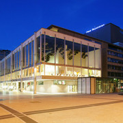 Oper Frankfurt Außenansicht
