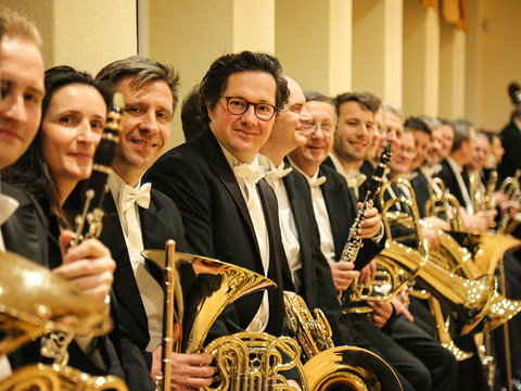 Die Sächsische Bläserphilharmonie mit Peter Sommerer als Chefdirigent