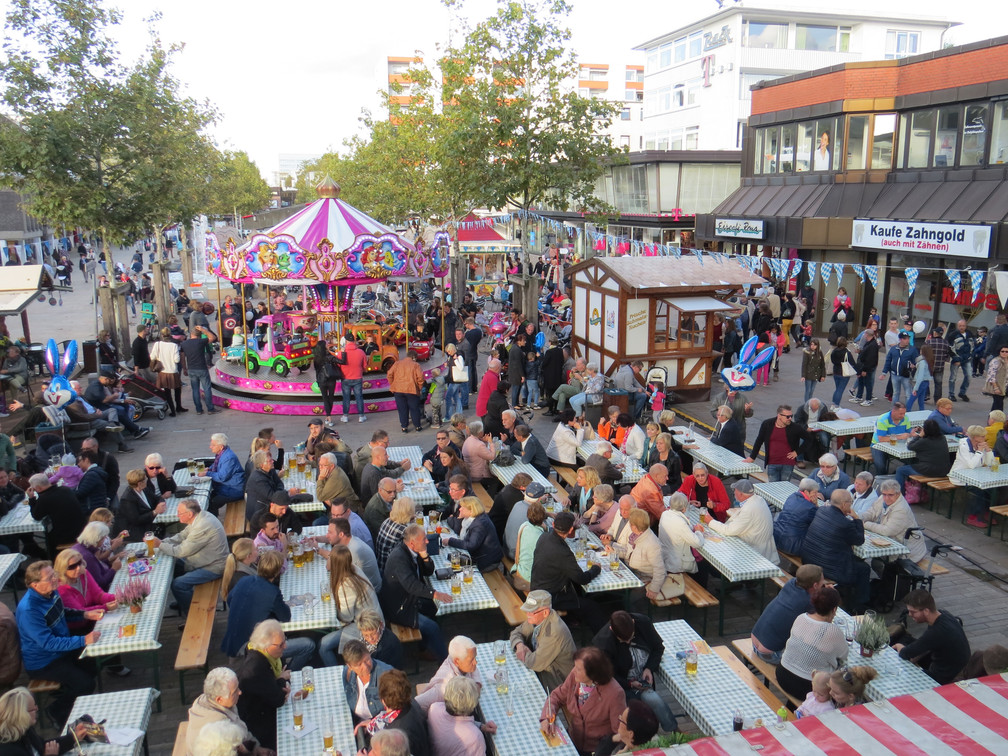 Oktoberfest in der Porschestraße 2017