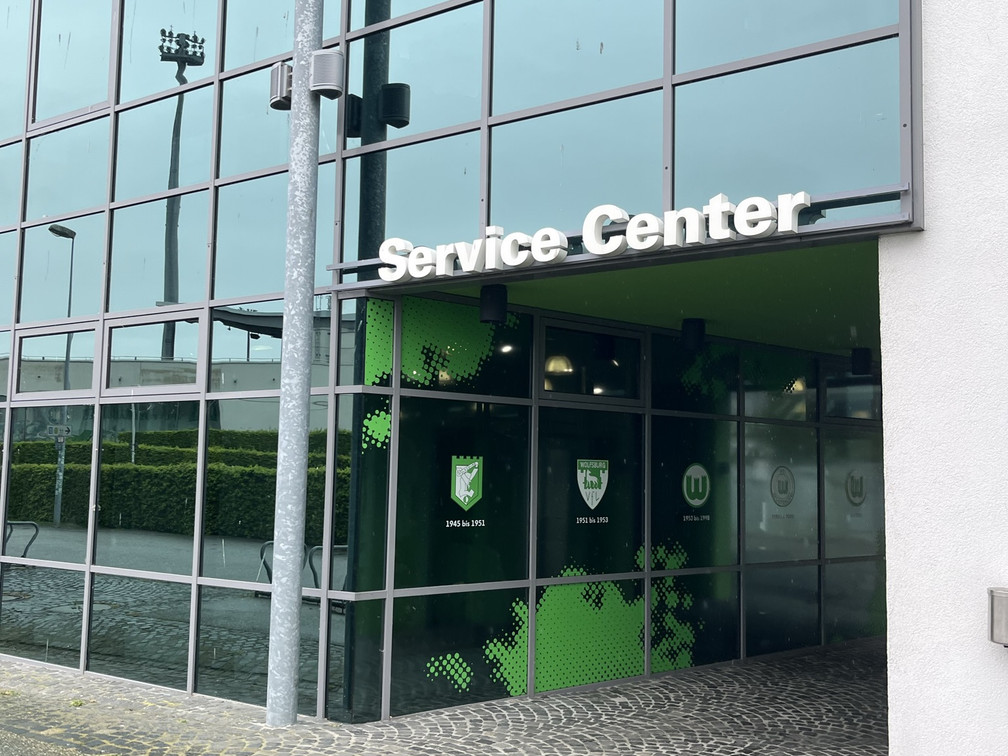 Vfl Service Center / Fanhaus