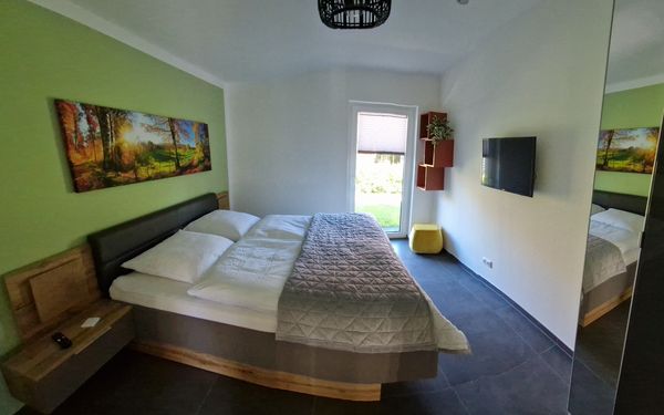 Doppelschlafzimmer in der Ferienwohnung Lieblingsort am Moor in Gnarrenburg